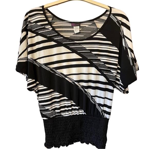 Agenda Tops - Agenda top dolman comfy elastic waist flattering contemporary print Size L
